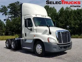 2017 FREIGHTLINER CASCADIA 125