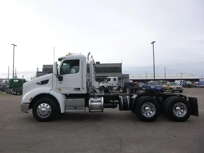 2019 Peterbilt 579