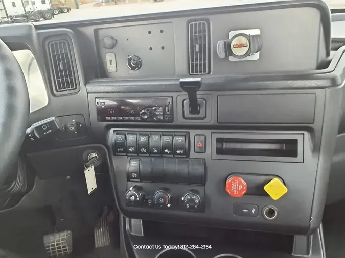 2019 NAVISTAR INTERNATIONAL LT625 DAYCAB T/A