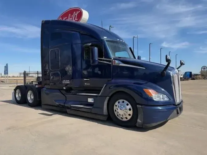 2023 Kenworth T680