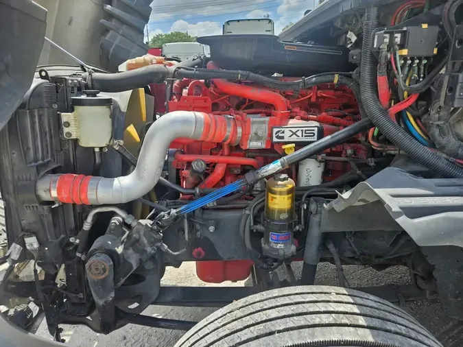 2020 NAVISTAR INTERNATIONAL LT625 SLPR CAB