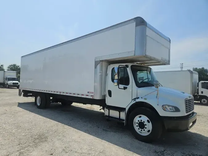 2018 FREIGHTLINER M2 106