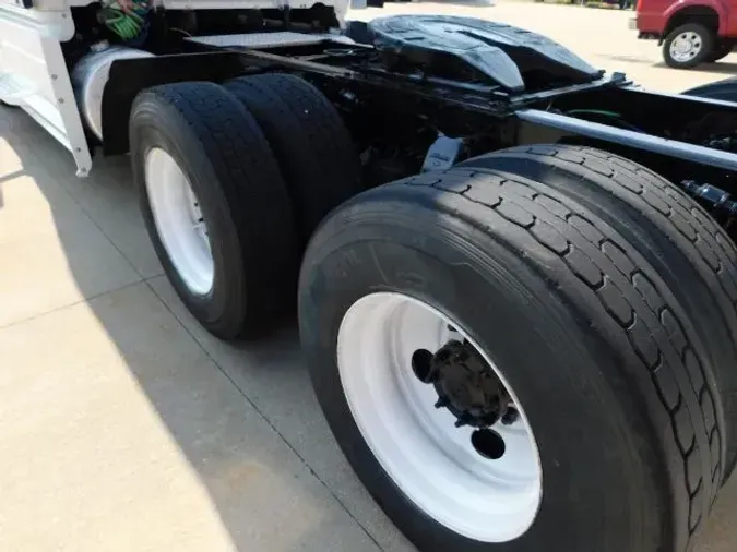 2020 Freightliner New Cascadia 126