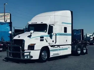 2023 MACK AN64T70