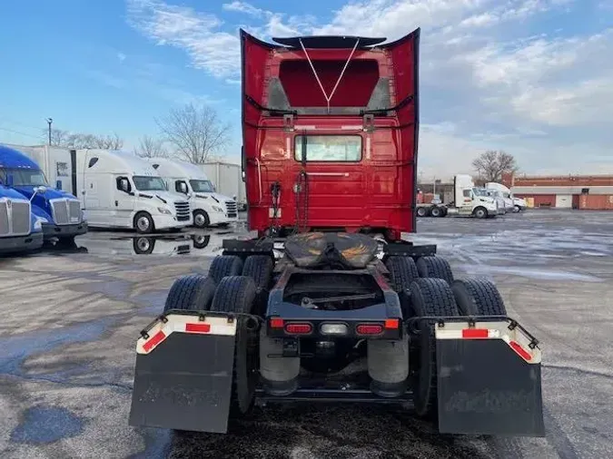 2020 Volvo VNR64T300