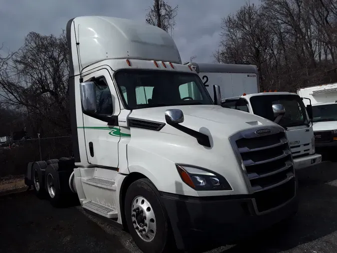 2019 FREIGHTLINER/MERCEDES NEW CASCADIA PX12664