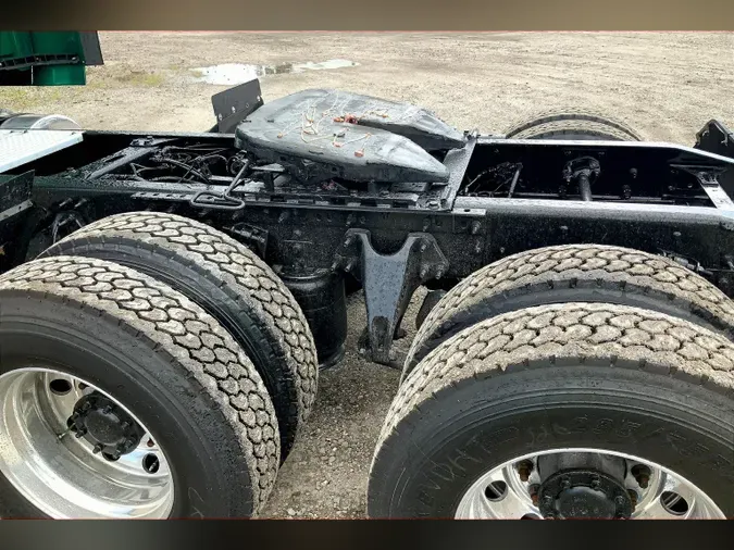 2021 INT LT625 6x4