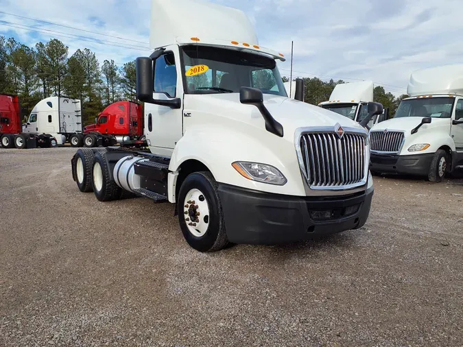 2018 NAVISTAR INTERNATIONAL LT625 DAYCAB T/A