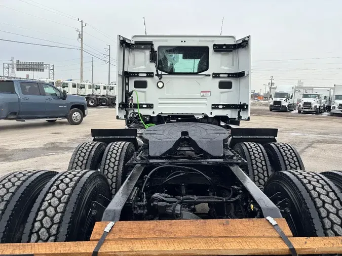 2027 MACK ANTHEM 64T61cc39294574f8d7a3209eb1bea579ad