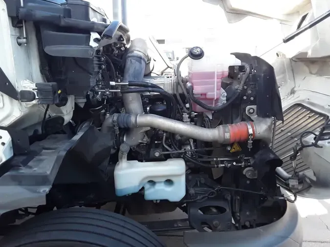 2020 NAVISTAR INTERNATIONAL RH613 DAYCAB T/A