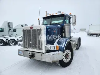 2002 PETERBILT 357