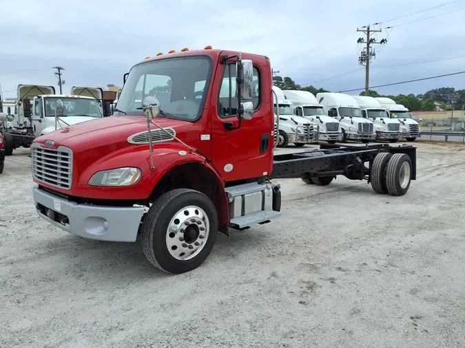 2019 FREIGHTLINER/MERCEDES M2 10661d2f26ba0a372c120ee2de5ab83dabc