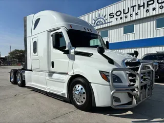 2023 Freightliner Cascadia 126