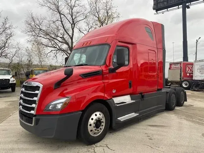 2021 Freightliner Cascadia61d4299282090884aa8900c6fc0e33dc