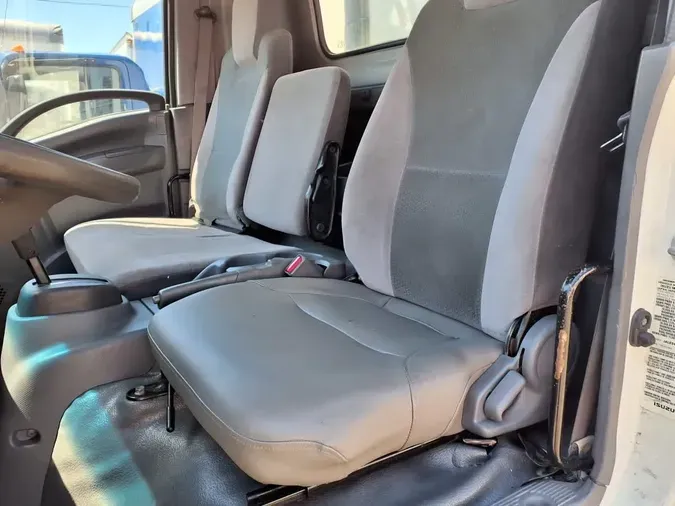 2018 ISUZU NRR