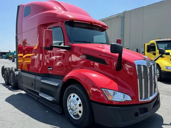 2023 Peterbilt 579