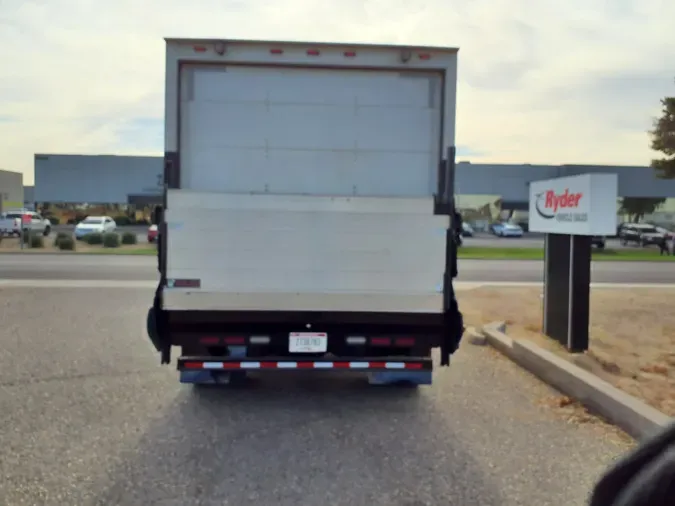 2019 FREIGHTLINER/MERCEDES M2 106