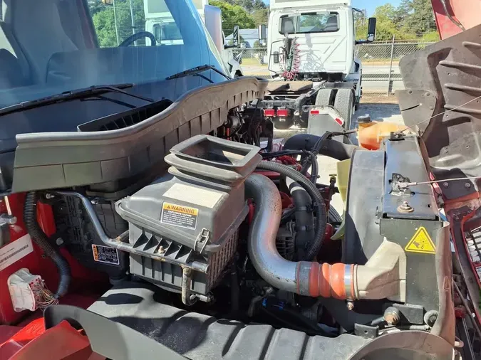 2020 NAVISTAR INTERNATIONAL MV607 (4X2)