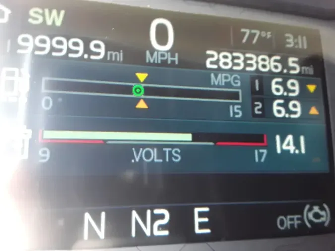 2020 VOLVO VNR64T-640