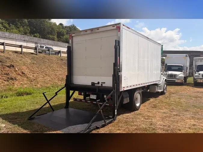 2017 FREIGHTLINER/MERCEDES M2 10661da2ff5c6a673663c480aafa76b655e