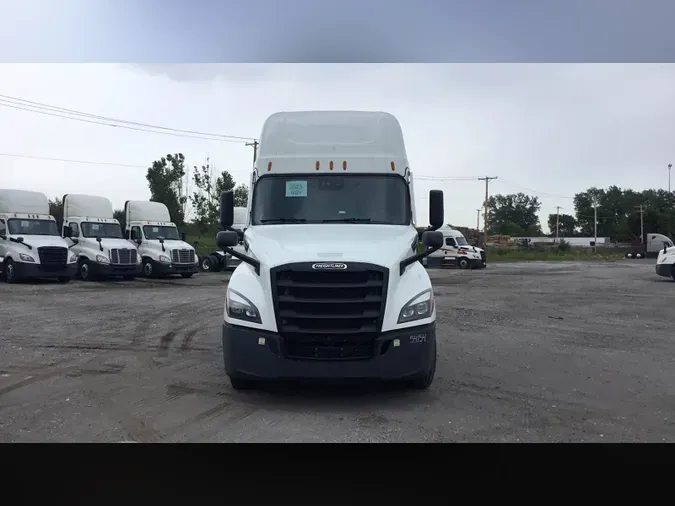 2023 Freightliner Cascadia 126