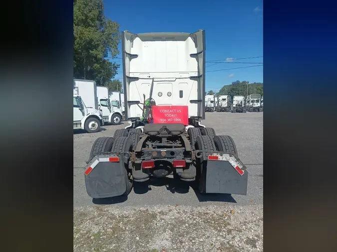 2019 NAVISTAR INTERNATIONAL LT625 SLPR CAB
