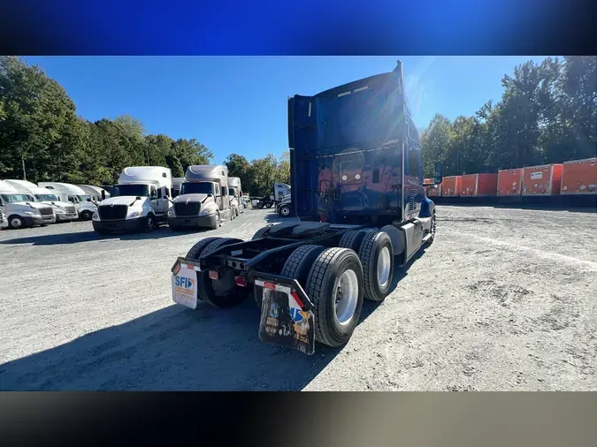 2022 International LT625