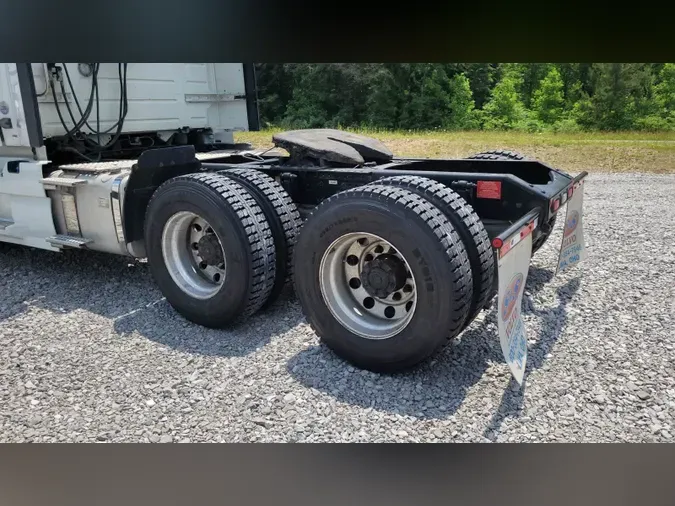 2018 Volvo VNL300