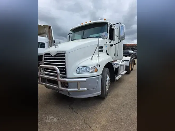 2014 MACK PINNACLE CXU613