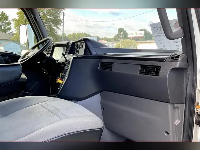 2022 INT LT625 6x461e7b0aeee25572f4c104a3c75fb3b4a