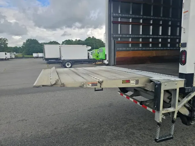2020 FREIGHTLINER M2 106
