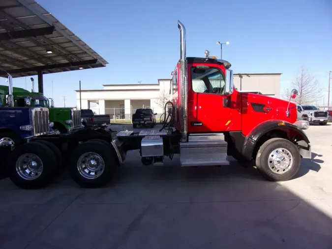 2020 Peterbilt 567