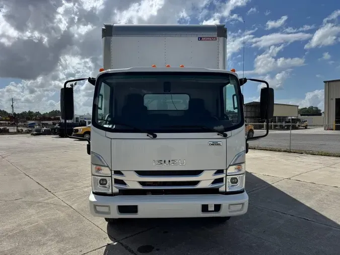 2024 Isuzu NRR