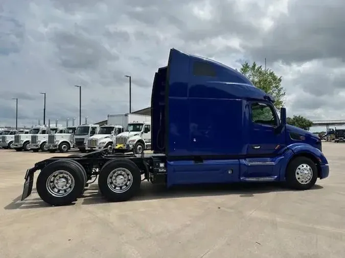 2022 Peterbilt 579