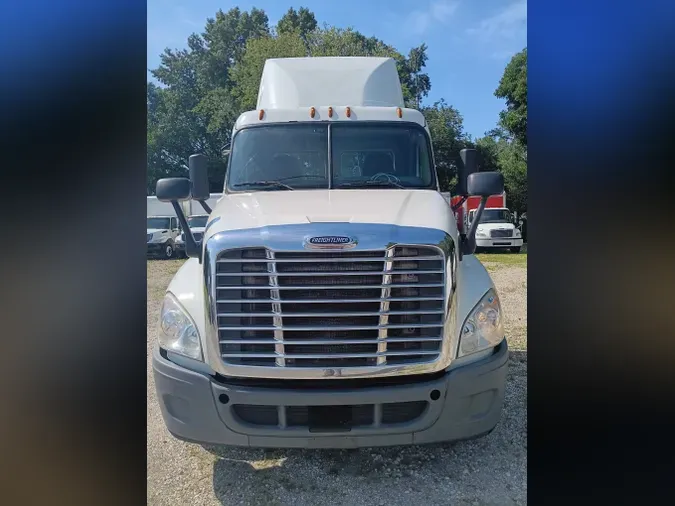 2016 FREIGHTLINER/MERCEDES CASCADIA 125