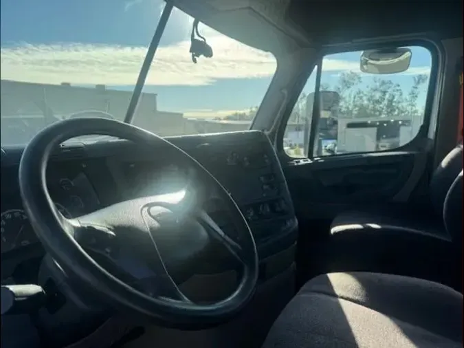 2019 Freightliner Cascadia