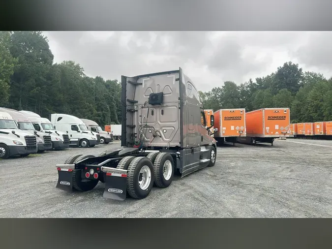 2023 Freightliner Cascadia 12662032d42fe3c770fb8c00b84577e40ac