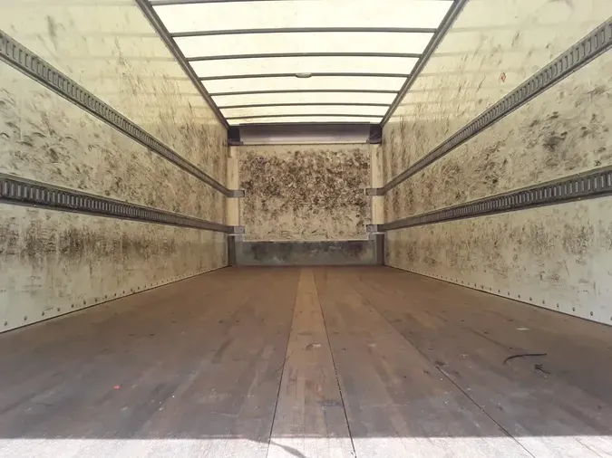 2022 FREIGHTLINER M2 106