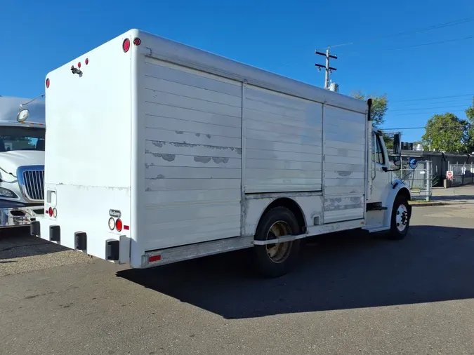 2016 FREIGHTLINER/MERCEDES M2 106