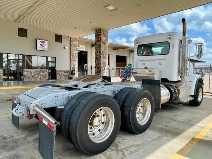 2012 Peterbilt 365