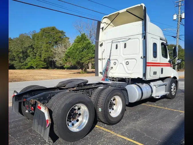 2020 FREIGHTLINER/MERCEDES NEW CASCADIA 116