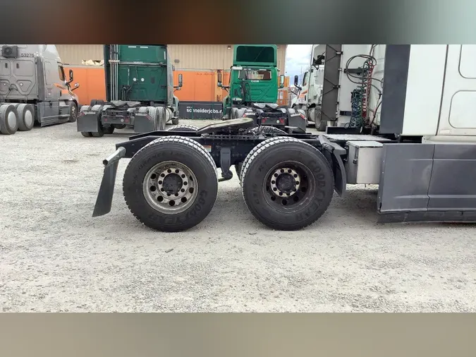 2022 Freightliner Cascadia 126620940f4b66c083f39357a84a9aea782