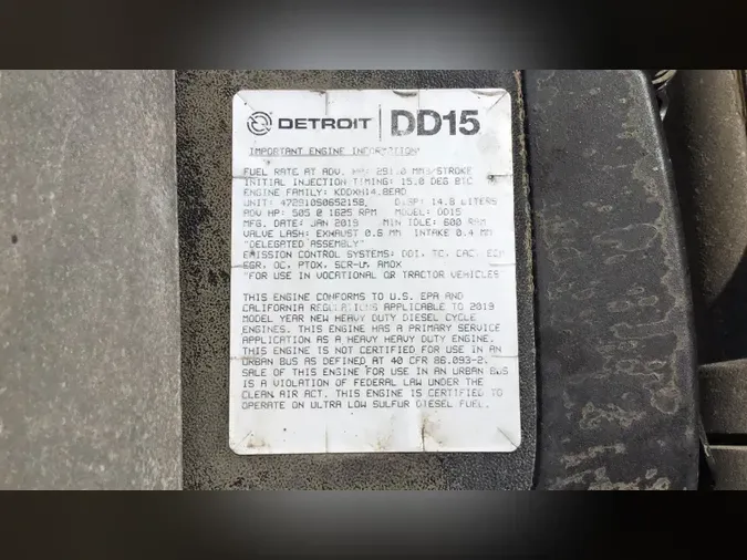 2020 Freightliner Cascadia 126