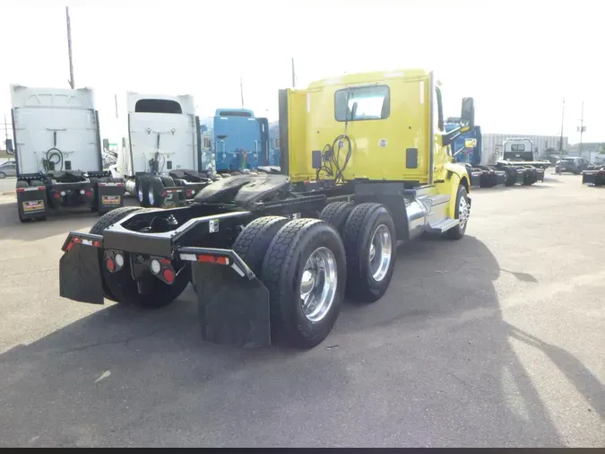 2021 Peterbilt 579