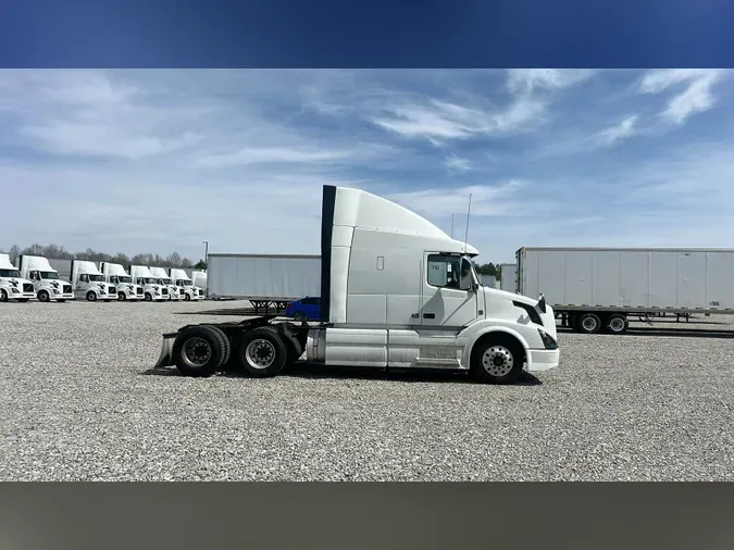 2018 Volvo VNL 740