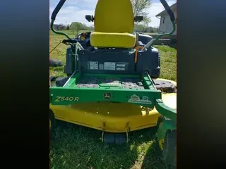 2017 John Deere Z540R