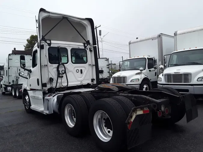 2019 FREIGHTLINER/MERCEDES NEW CASCADIA PX12664