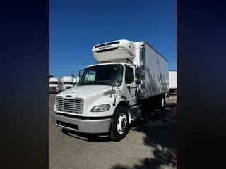 2019 FREIGHTLINER M2 106