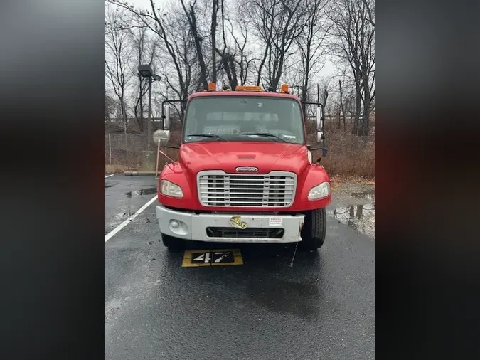 2018 FREIGHTLINER/MERCEDES M2 106