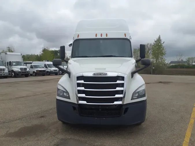2019 FREIGHTLINER NEW CASCADIA PX12664